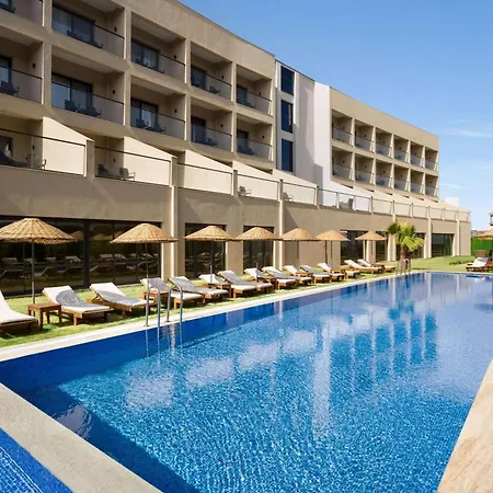 Ramada By Wyndham Otel *