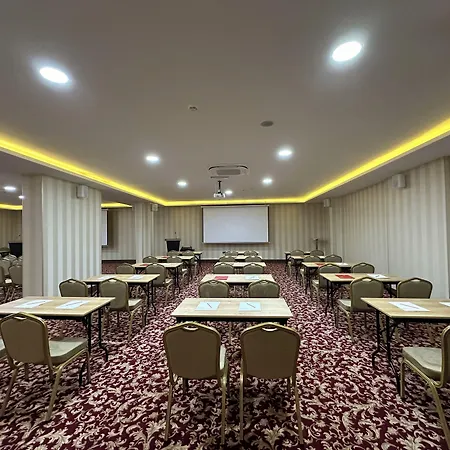 Hotell Ramada By Wyndham